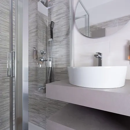 Leopardi 3 Apartamento *