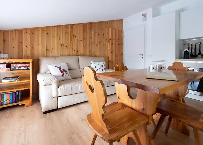 Leopardi 3 Apartment